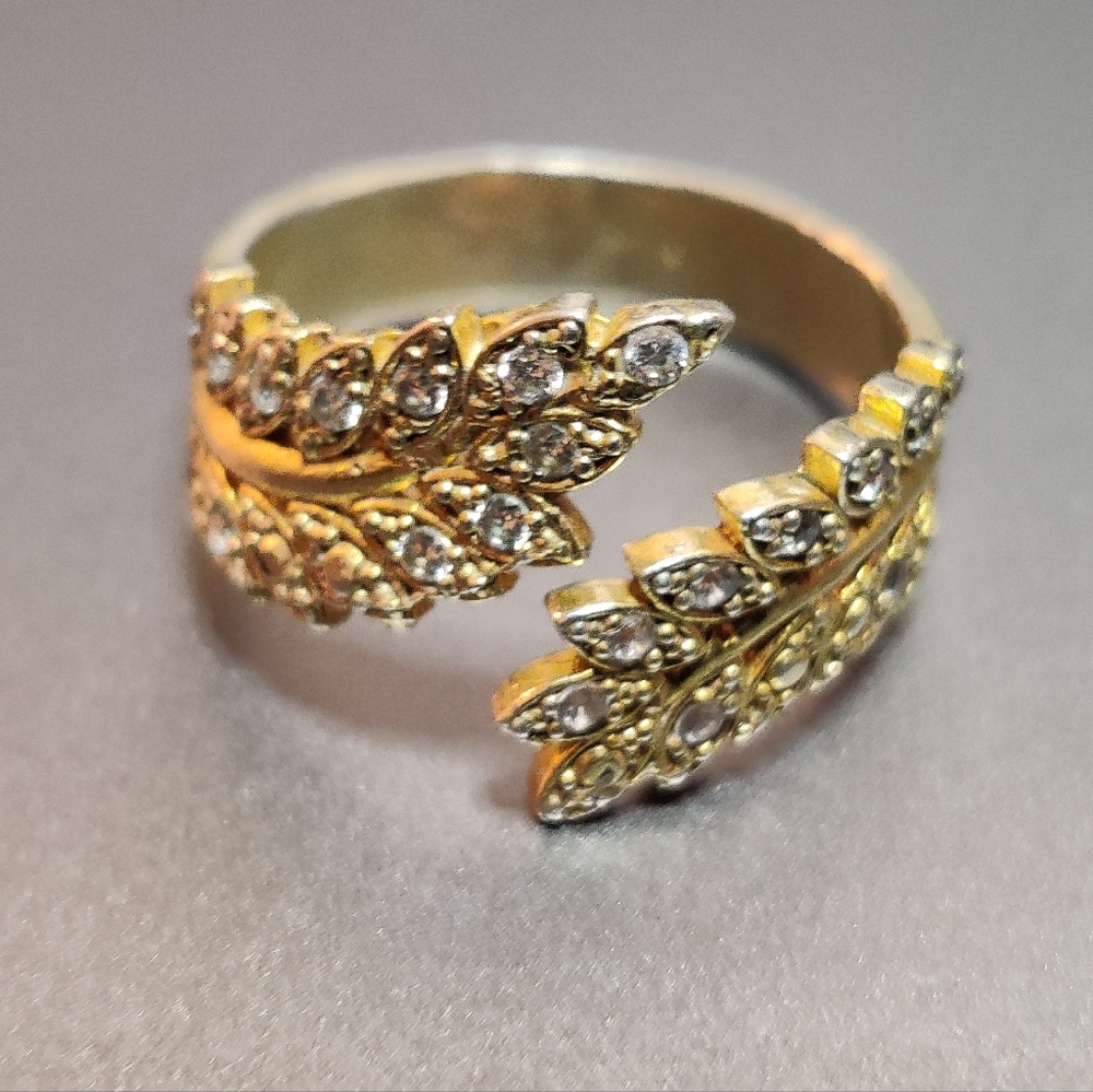 Olive Branch Diamante ring Gold Wash Over Silver Y2K